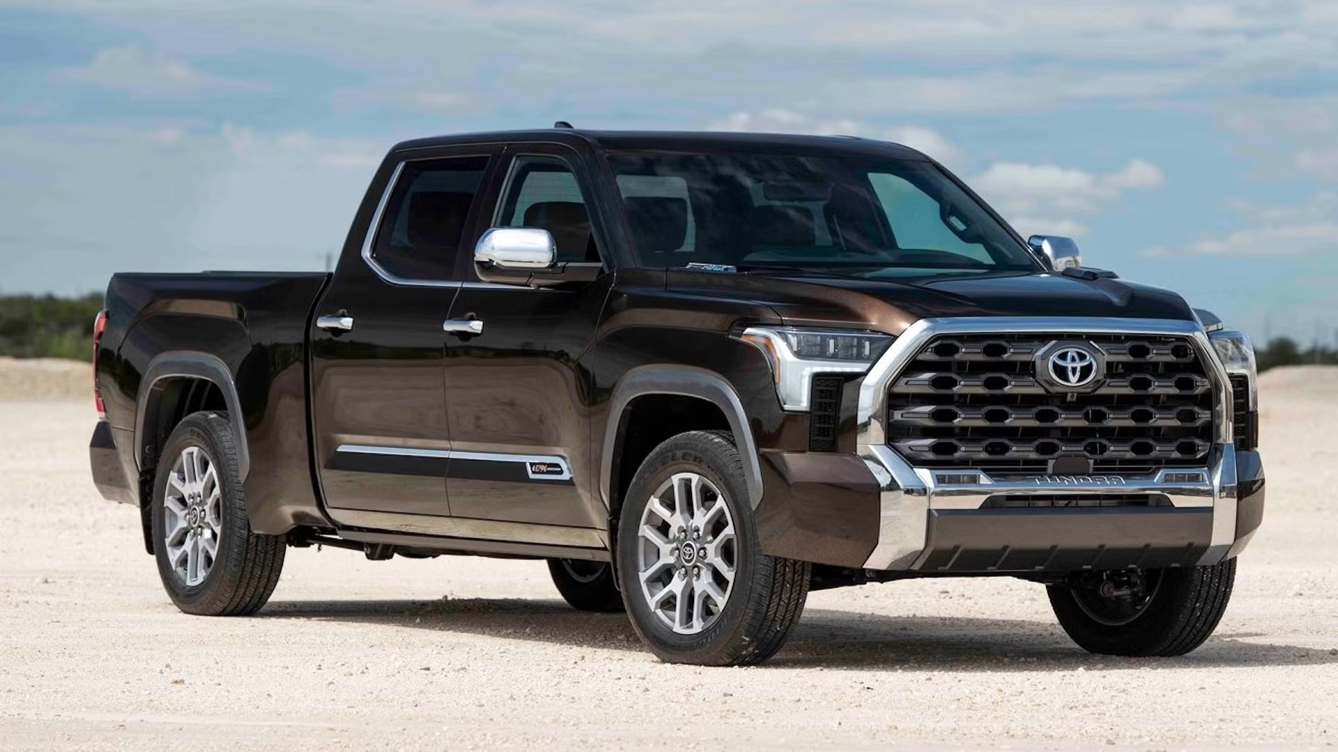 Toyota Tundra - 2014-2024— Full Car Precut Window Tint Kit